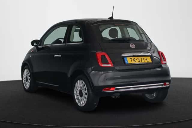 Fiat 500 (2018) thumbnail 4