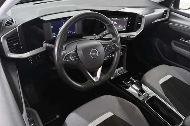Opel Mokka-e (2022) thumbnail 5