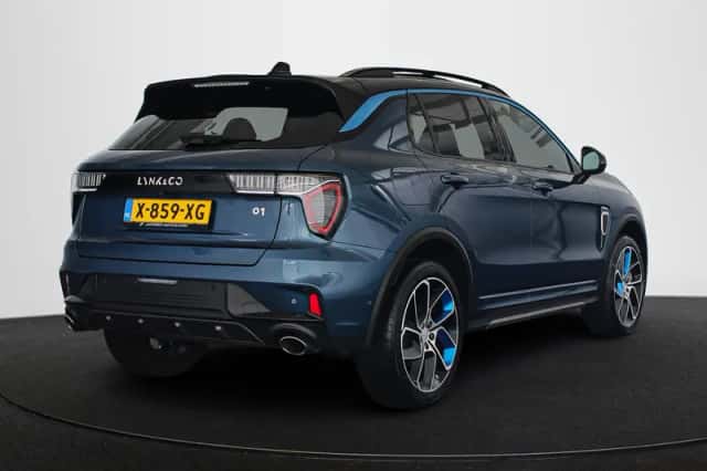 Lynk & Co 01 (2024) thumbnail 3