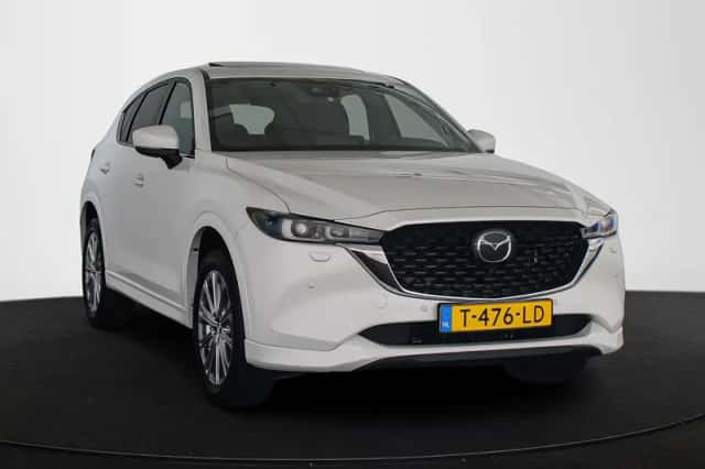 Mazda CX-5 (2023) thumbnail 2