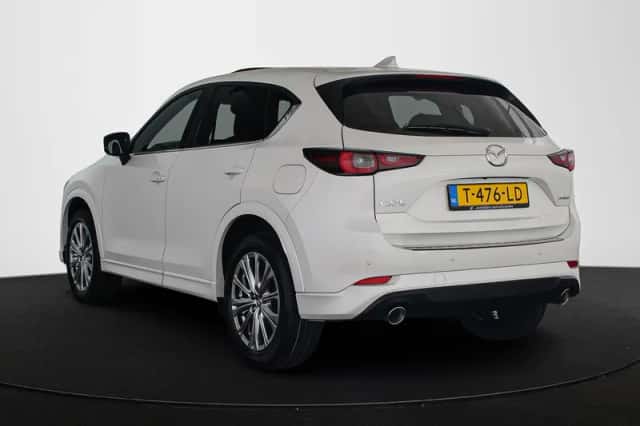 Mazda CX-5 (2023) thumbnail 4