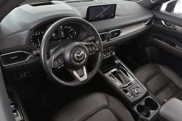 Mazda CX-5 (2023) thumbnail 5
