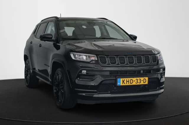 Jeep Compass (2023) thumbnail 2
