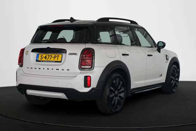 MINI Countryman (2023) thumbnail 3