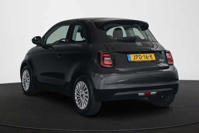 Fiat 500e (2025) thumbnail 4