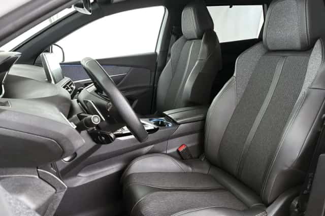 Peugeot 5008 (2020) thumbnail 6