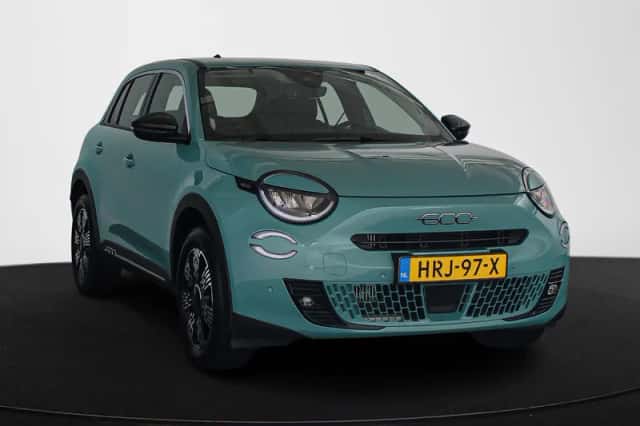 Fiat 600 (2025) thumbnail 2