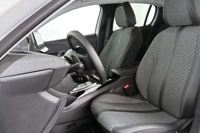 Peugeot 208 (2025) thumbnail 6