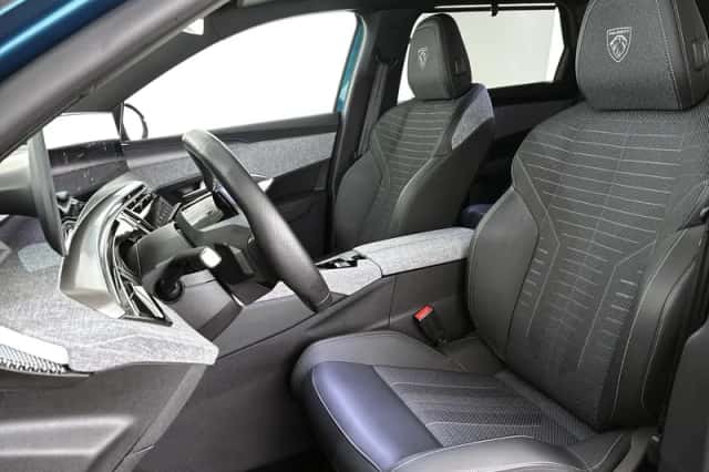 Peugeot 5008 (2025) thumbnail 6