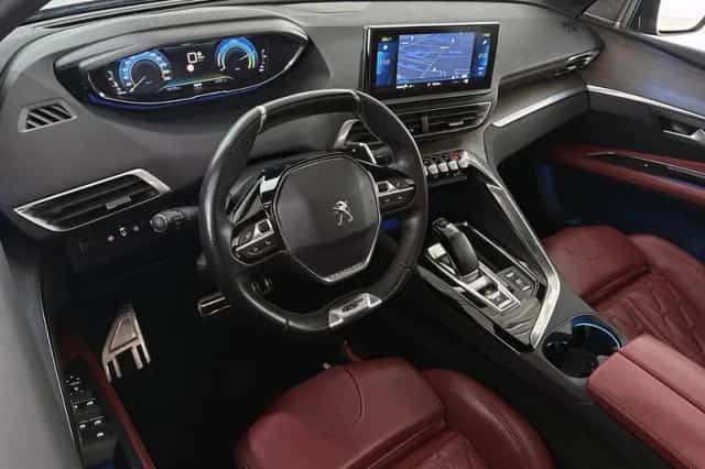 Peugeot 3008 (2021) thumbnail 5