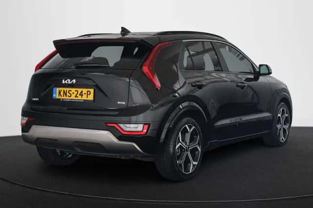Kia Niro (2023) thumbnail 3