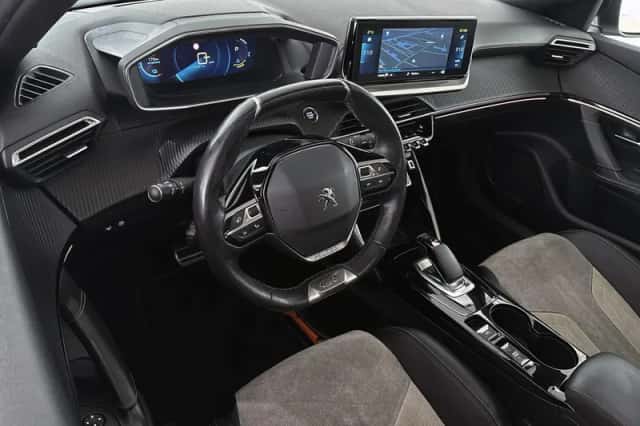 Peugeot e-2008 (2022) thumbnail 5