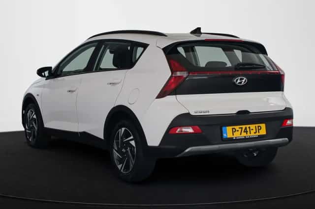 Hyundai Bayon (2022) thumbnail 4