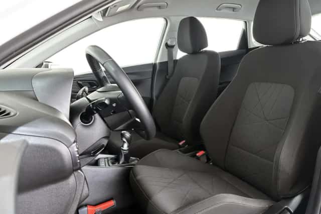Hyundai Bayon (2022) thumbnail 6