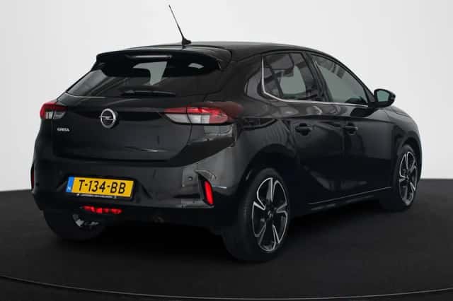 Opel Corsa (2022) thumbnail 3