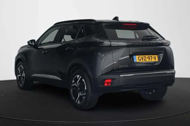 Peugeot 2008 (2024) thumbnail 4