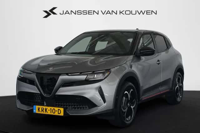 Alfa Romeo Junior (2025) thumbnail 1
