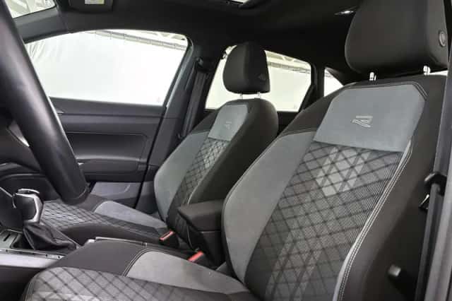 Volkswagen Taigo (2022) thumbnail 6