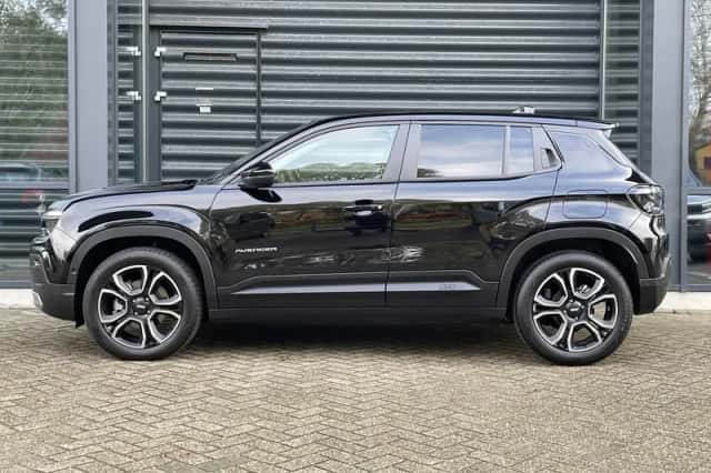 Jeep Avenger (2025) thumbnail 3