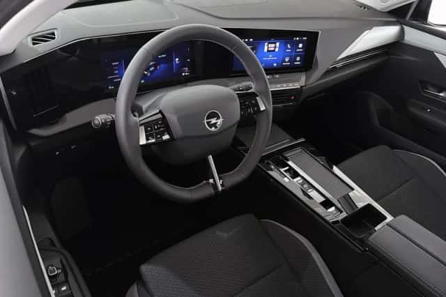 Opel Astra (2025) thumbnail 5