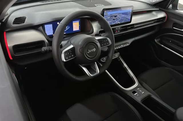 Jeep Avenger (2025) thumbnail 5