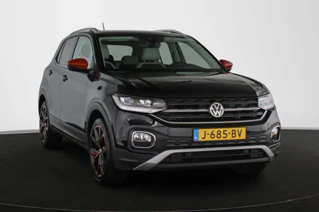 Volkswagen T-Cross (2020) thumbnail 2