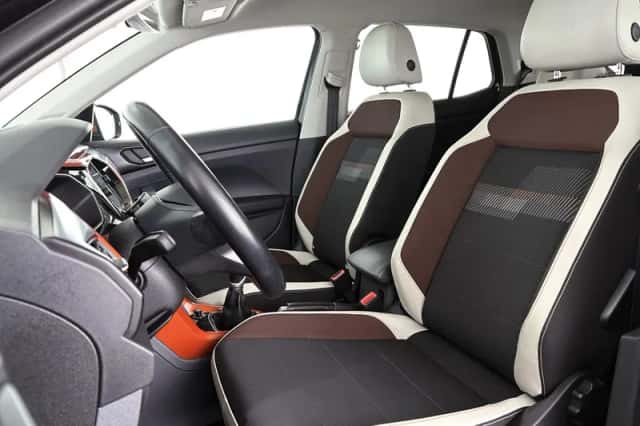Volkswagen T-Cross (2020) thumbnail 6