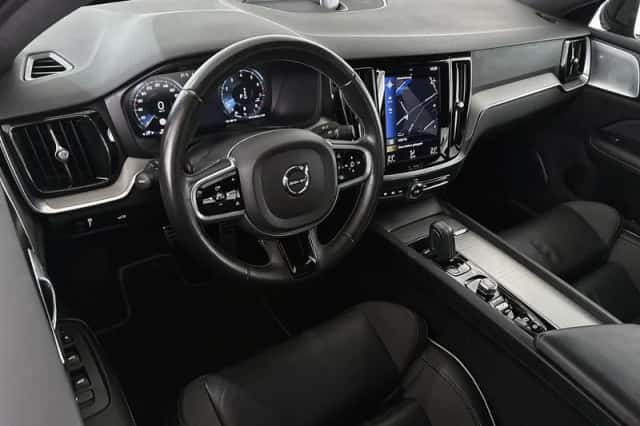 Volvo S60 (2022) thumbnail 5