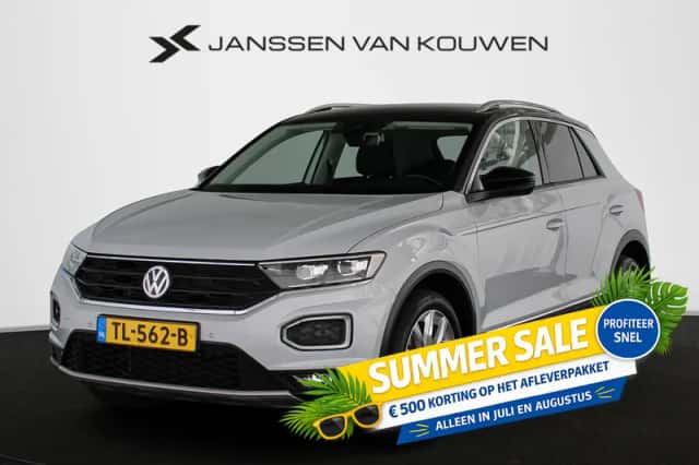 Volkswagen T-Roc (2018) thumbnail 1