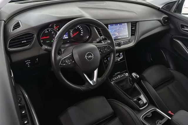 Opel Grandland X (2018) thumbnail 5