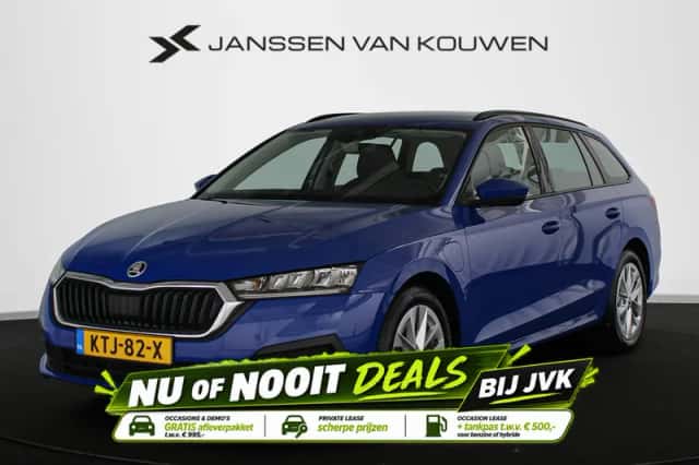 Škoda Octavia (2023) thumbnail 1