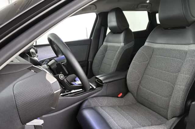 Citroën C5 X (2023) thumbnail 6