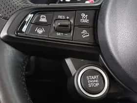 Alfa Romeo Stelvio (2022) thumbnail 32
