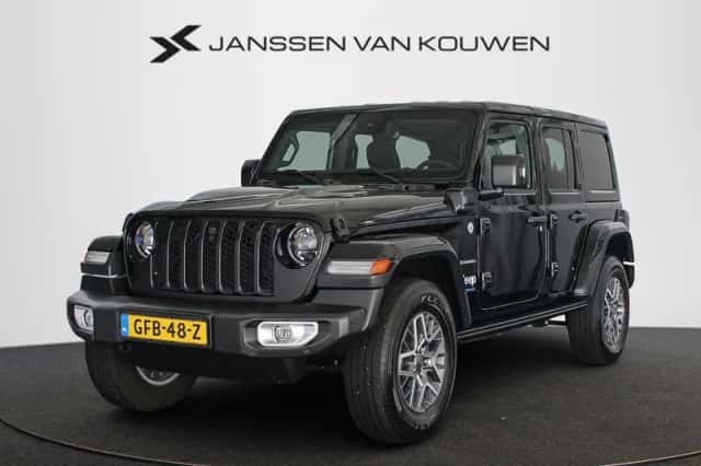 Jeep Wrangler (2023) thumbnail 1
