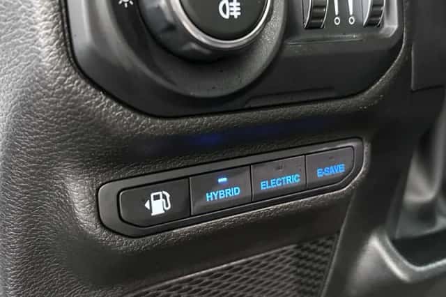 Jeep Wrangler (2023) thumbnail 20