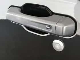 Jeep Wrangler (2023) thumbnail 21