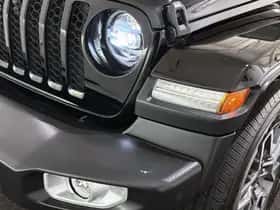 Jeep Wrangler (2023) thumbnail 22