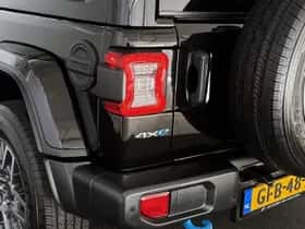 Jeep Wrangler (2023) thumbnail 24