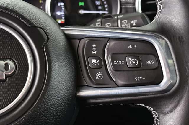 Jeep Wrangler (2023) thumbnail 33