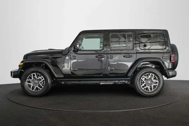 Jeep Wrangler (2023) thumbnail 35