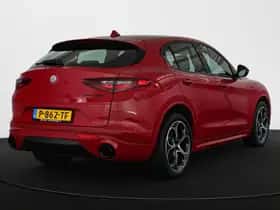 Alfa Romeo Stelvio (2021) thumbnail 3
