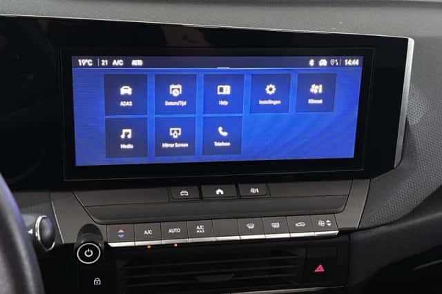 Opel Astra (2023) thumbnail 12
