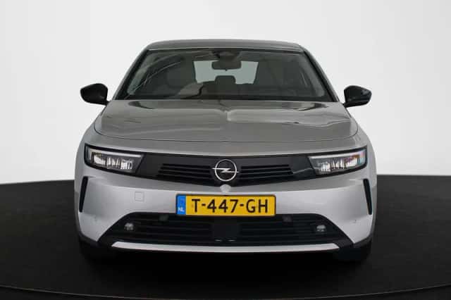 Opel Astra (2023) thumbnail 13