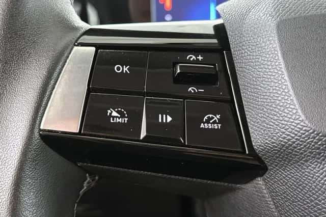 Opel Astra (2023) thumbnail 25