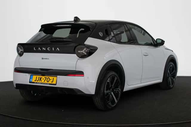 Lancia Ypsilon (2025) thumbnail 3