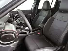 Jeep Avenger (2025) thumbnail 6