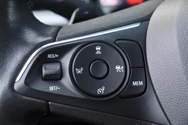 Opel Grandland (2022) thumbnail 12