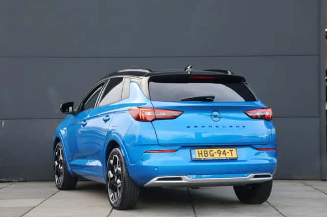 Opel Grandland (2022) thumbnail 3
