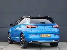 Opel Grandland (2022) thumbnail 3