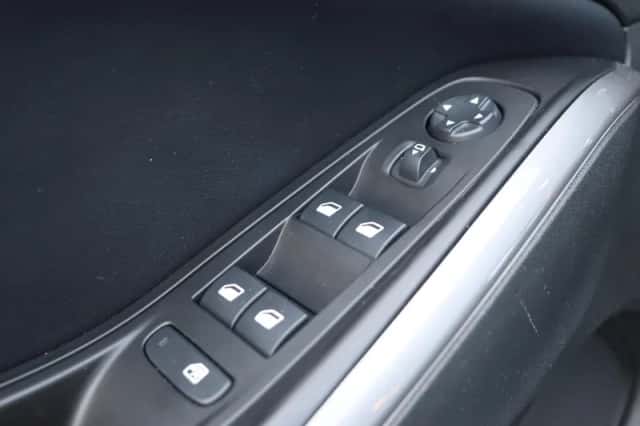 Opel Grandland (2022) thumbnail 6